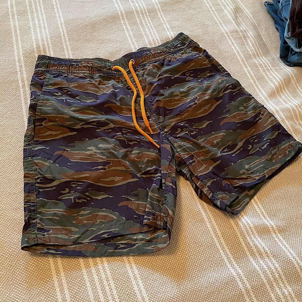 J. Crew Men’s swim trunk shorts